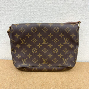 ルイヴィトン モノグラム ミュゼットタンゴショートショルダーバッグ M51257