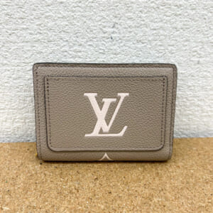 ルイヴィトン モノグラムアンプラント ポルトフォイユクレア M82370