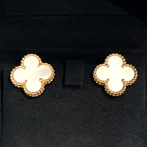 ヴァンクリーフ＆アーペル ヴィンテージアルハンブラピアス VCARA44100