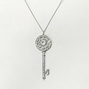 ティファニー ペタルキーネックレス