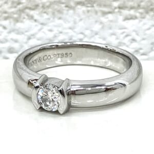 ティファニー ドッツソリティアリング