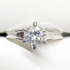ダイヤモンドリング 0.41ct