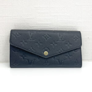 ルイヴィトン モノグラムアンプラント ポルトフォイユサラ M82257