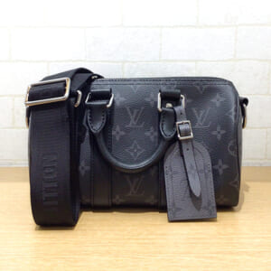 ルイヴィトン モノグラムエクリプス キーポルバンドリエール25 M46271