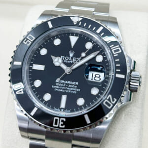 ロレックス サブマリーナ デイト 126610LN