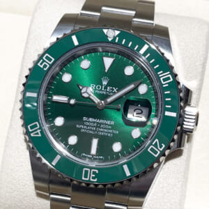 ロレックス サブマリーナ デイト 116610LV