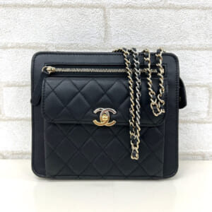 シャネル マトラッセ チェーンショルダーバッグ ラムスキン