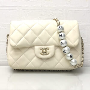シャネル スモールフラップパールショルダーバッグ チェーンショルダーバッグ AS1436 ラムスキン ゴールド金具