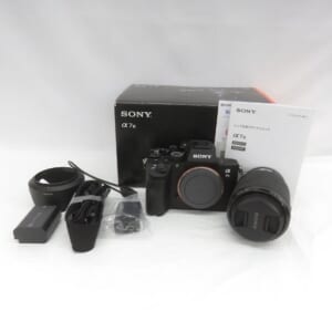 SONY ソニー ミラーレス一眼レフカメラ α7 III ILCE-7M3K ズームレンズキット ブラック 中古品