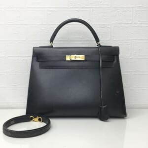 エルメス ケリー 32 ボックスカーフ 黒 ゴールド金具