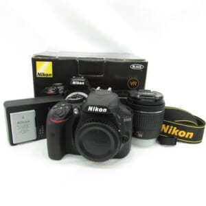 Nikon ニコン デジタル一眼レフカメラ D3400 AF-P DX NIKKOR 18-55mm F/3.5-5.6 G VR レンズセット 中古品