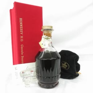 ヘネシー XO クリスタル バカラボトル 箱/替栓/冊子/袋付