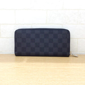 ルイヴィトン ダミエグラフィット ジッピーウォレットホリゾンタル N00056