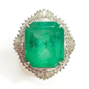 エメラルドリング 11.97ct
