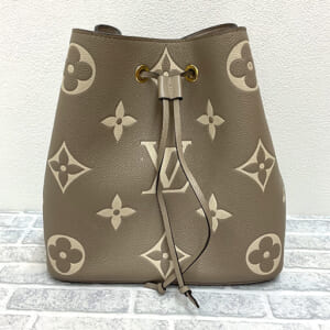 ルイヴィトン モノグラムアンプラント ネオノエMM M45555