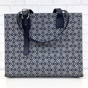 ロエベ バックル ホリゾンタルトート B692K96X02