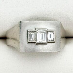 ダイヤモンドリング 0.610ct