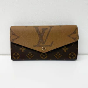 ルイヴィトン モノグラムジャイアントリバース ポルトフォイユサラ M80726