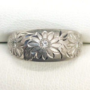 ダイヤモンドリング PT900