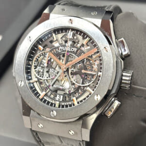 ウブロ クラシックフュージョン アエロフュージョン 525.CM.0170.LR