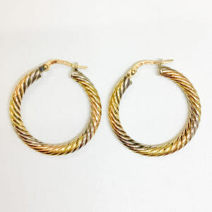 ウノアエレ ヴィンテージツイストフープピアス