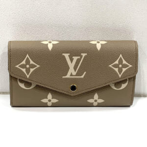 ルイヴィトン モノグラムアンプラント ポルトフォイユサラ M81049