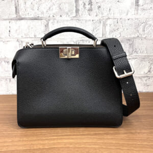 フェンディ ピーカブー I see U 7VA530 スモール