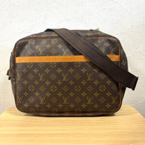 ルイヴィトン モノグラム リポーターGM M45252