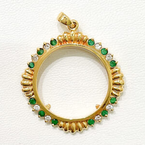 エメラルドペンダントトップ K18