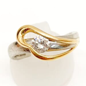 ダイヤモンドリング 0.330ct