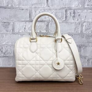 ディオール グルーヴ25 マクロカナージュ M1365UBOL