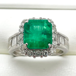 エメラルドリング 3.15ct
