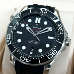 オメガ シーマスター ダイバー 210.30.42.20.01.001