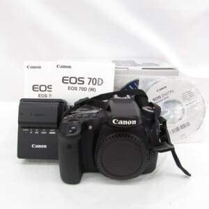 Canon キャノン デジタル一眼カメラ EOS 70D ボディ 中古品