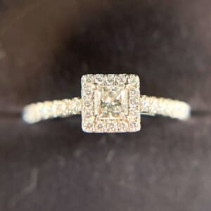 ティファニー ハーフエタニティリング スクエア Pt950 0.19ct