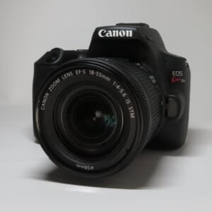 Canon キャノン デジタル一眼レフカメラ EOS Kiss X10 EF-S 18-55 IS STM キット 中古品