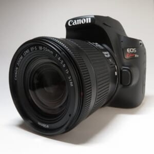 Canon キャノン デジタル一眼レフカメラ EOS Kiss X10 EF-S 18-55 IS STM Kit 中古品