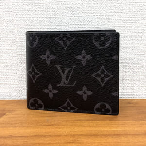 ルイヴィトン モノグラムエクリプス ポルトフォイユ マルコ M62545