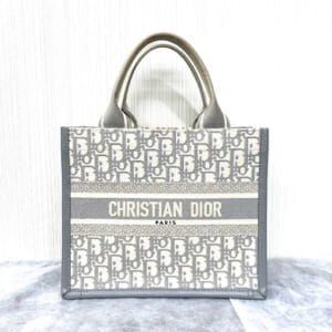 ディオール ブックトート M1325CZBB