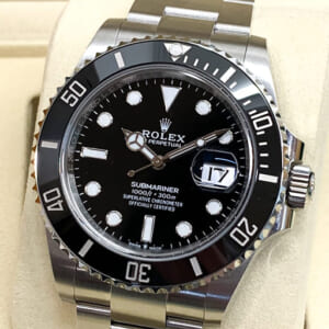 ロレックス サブマリーナ デイト 126610LN