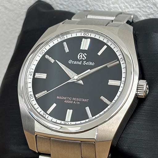 SBGX293 クォーツ 黒文字盤