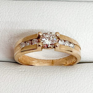 ダイヤモンドリング 0.323ct