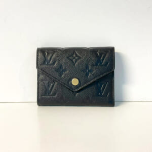 ルイヴィトン モノグラムアンプラント ポルトフォイユヴィクトリーヌ M64060
