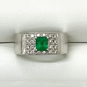 エメラルドリング 0.53ct
