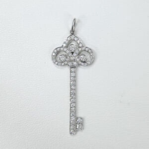 ティファニー フルールドリスキーネックレストップ