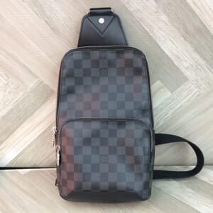 ルイヴィトン ダミエグラフィット アヴェニューバムバッグ N41719
