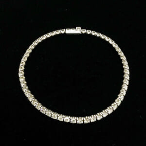 カルティエ エッセンシャルラインブレスレット N6708016