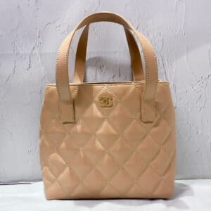シャネル ワイルドステッチ トートバッグ ラムスキン ベージュ A18126
