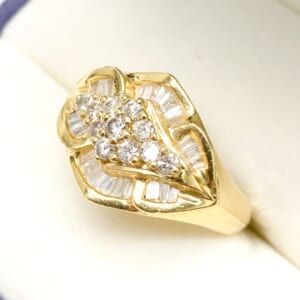 ダイヤモンドリング 0.8ct