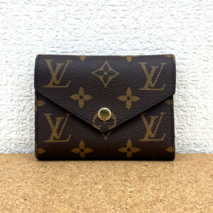 ルイヴィトン モノグラム ポルトフォイユヴィクトリーヌ M62472